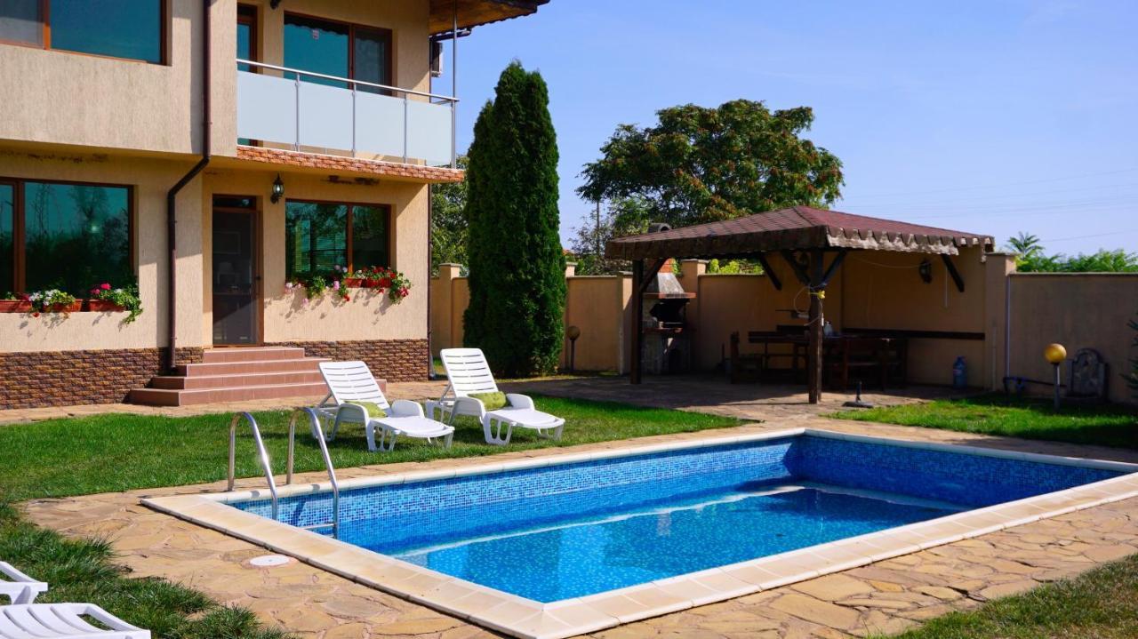 Вила Ваня - Villa Vania บุลกาเรโว ภายนอก รูปภาพ